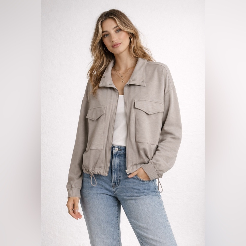 Yogalicious Softlite Scuva Autumn Jacket Utility Streetwear MEDIUM Light Grey